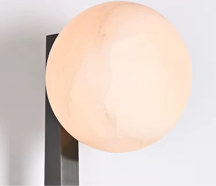 The Solstice Floor Light